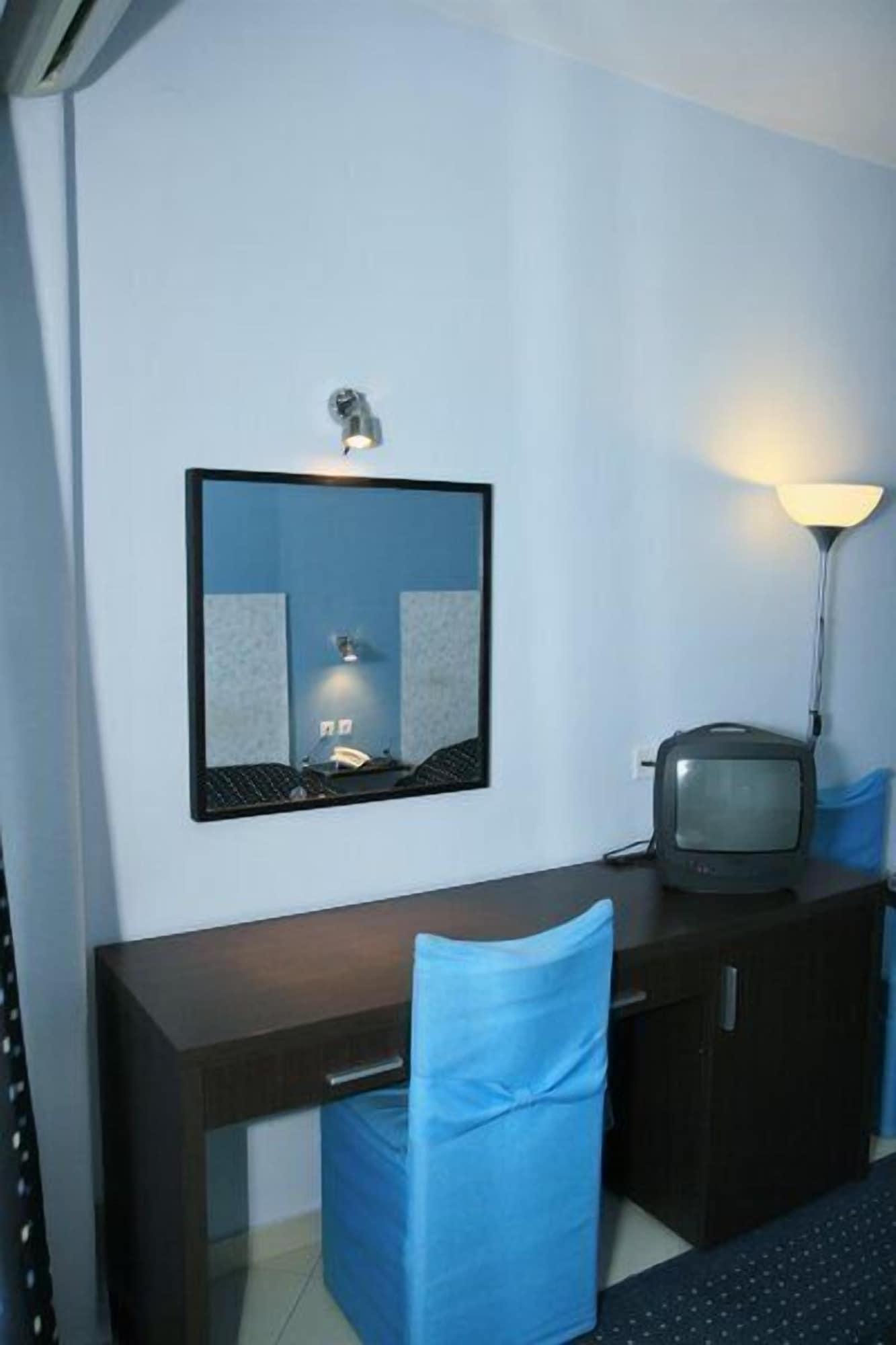 Assembly Hotel Anchialos Екстер'єр фото
