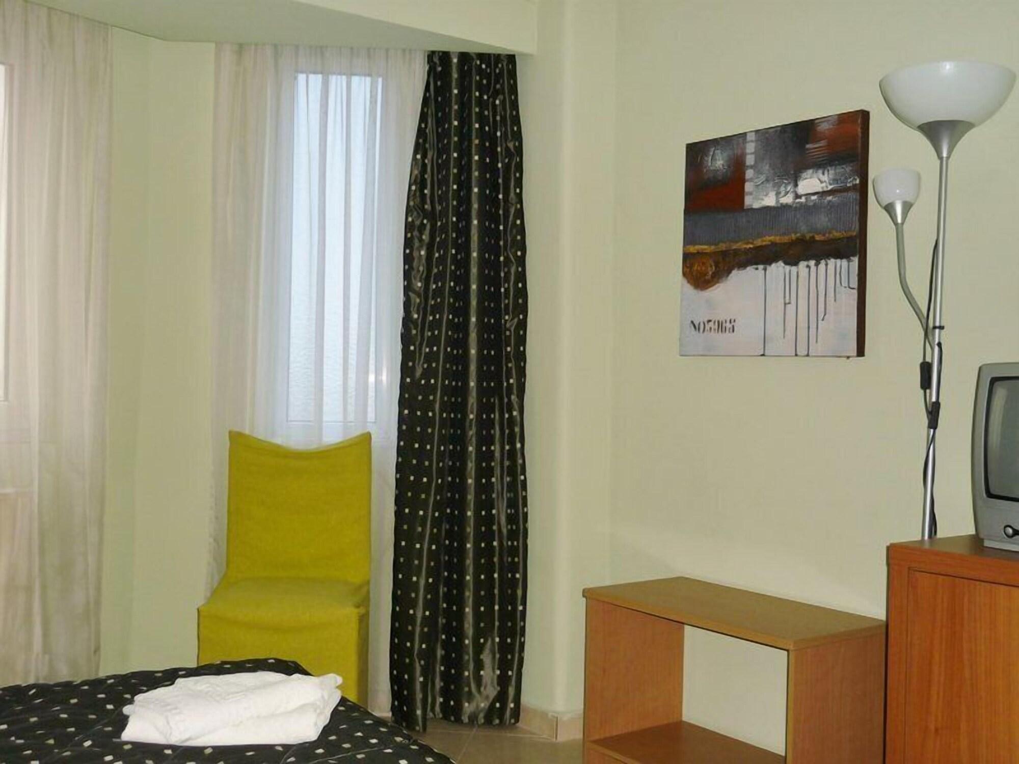 Assembly Hotel Anchialos Екстер'єр фото