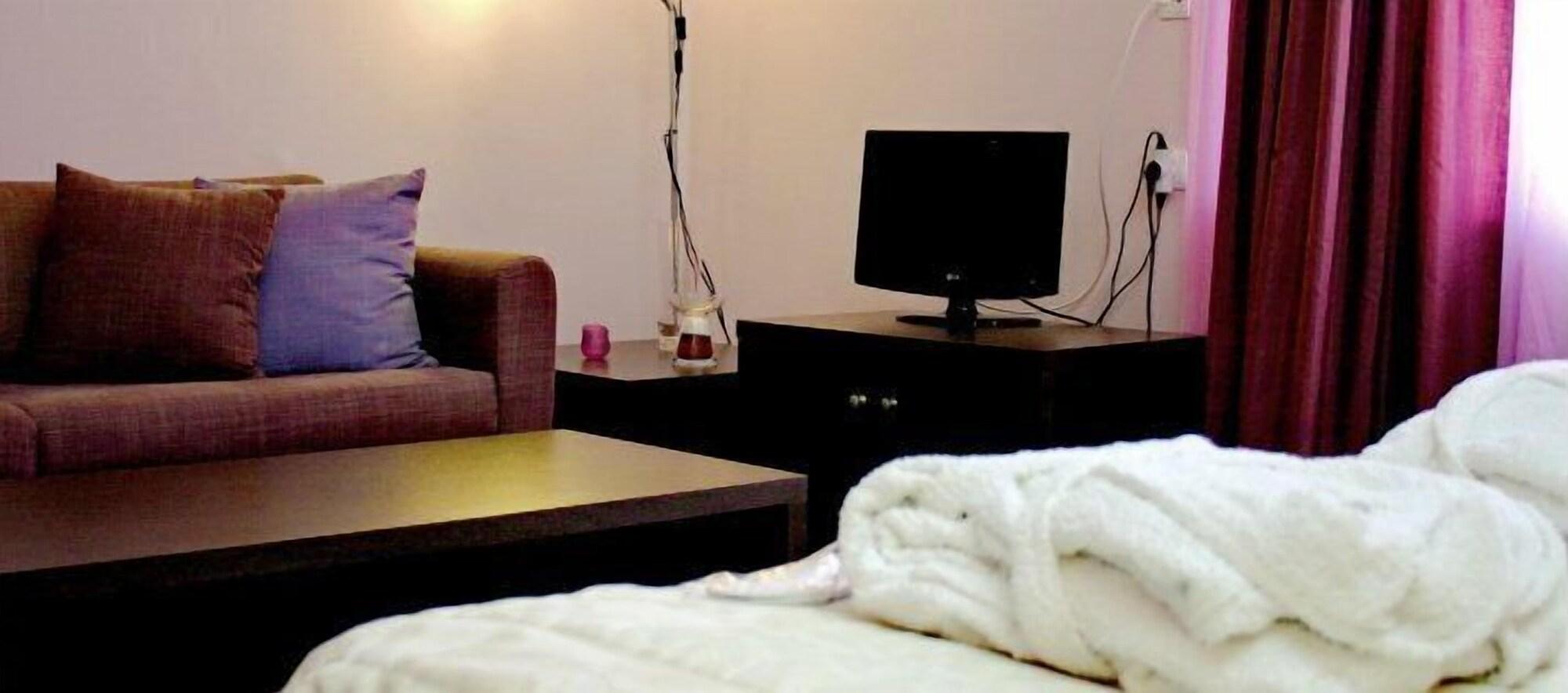 Assembly Hotel Anchialos Екстер'єр фото