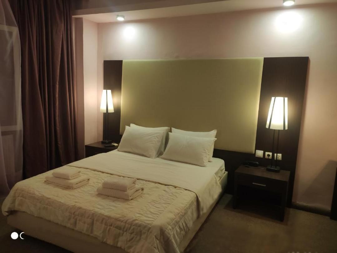 Assembly Hotel Anchialos Екстер'єр фото