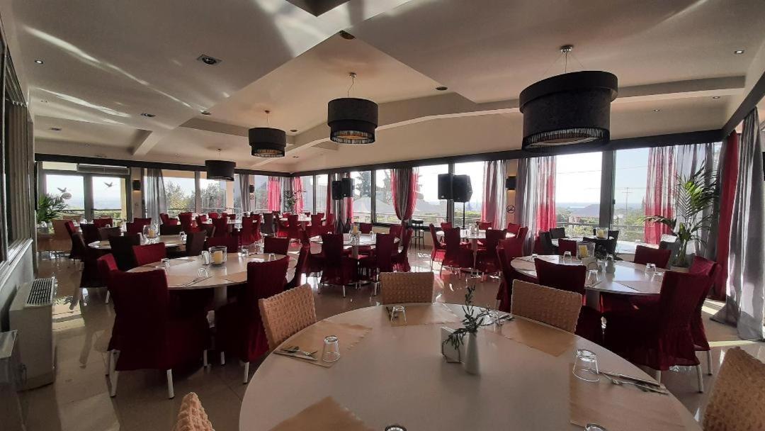 Assembly Hotel Anchialos Екстер'єр фото