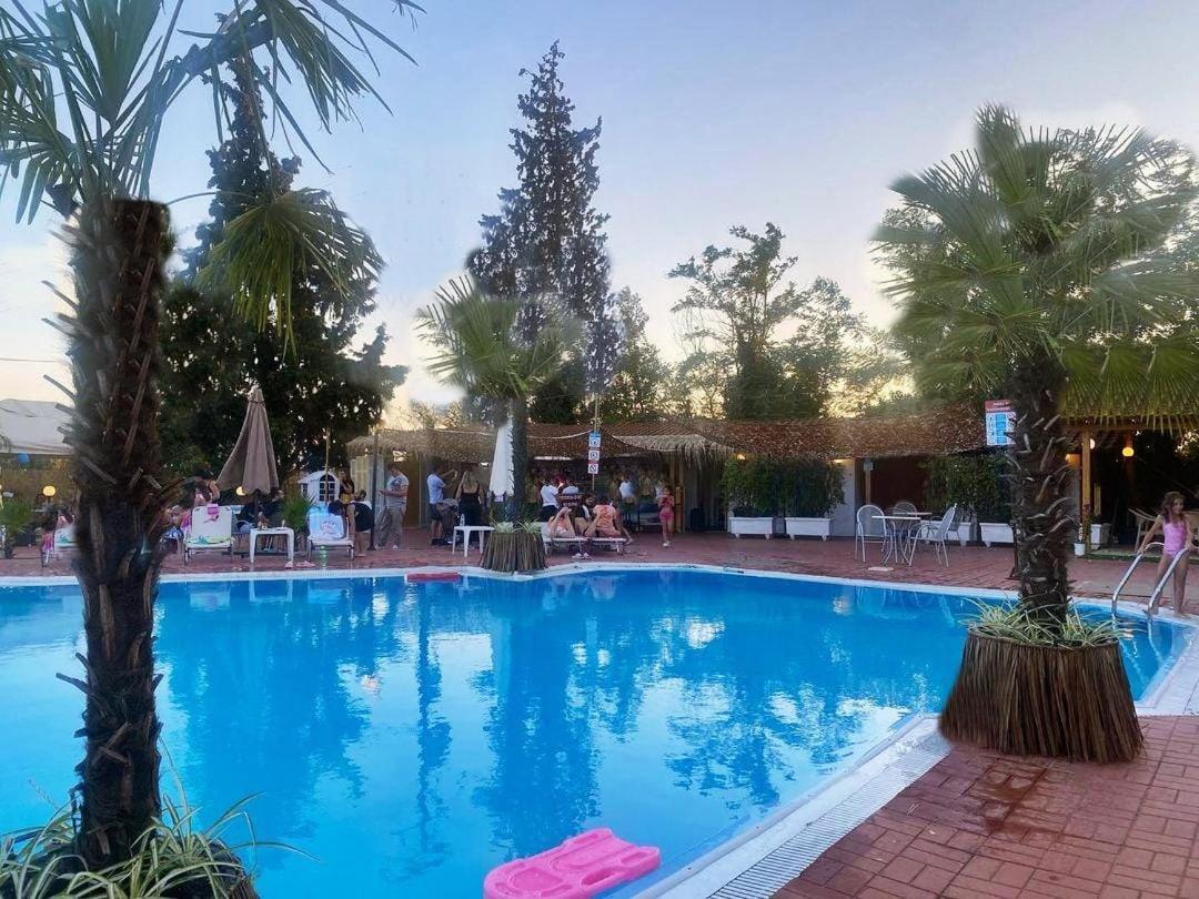 Assembly Hotel Anchialos Екстер'єр фото