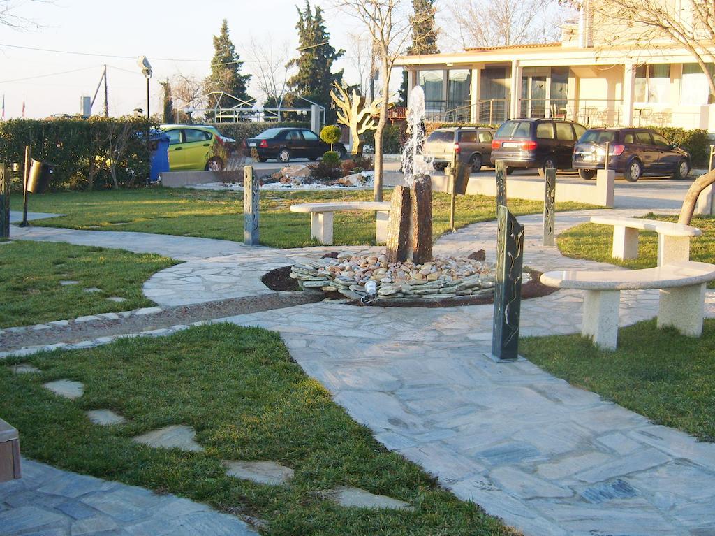 Assembly Hotel Anchialos Екстер'єр фото